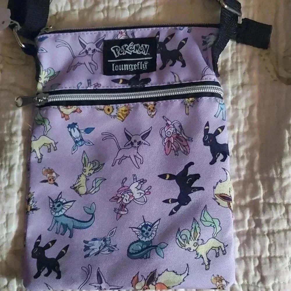 Crossbody Pokémon passport bag